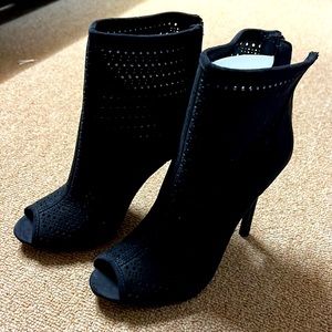 Chinese Laundry 6.5 Micro Suede Black Open Toe Boot with heel